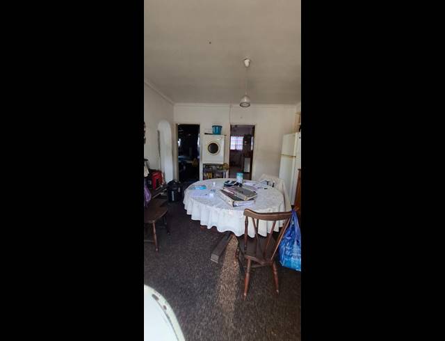 4 BEDROOM HOUSE FOR SALE IN GOODWOOD CENTRAL